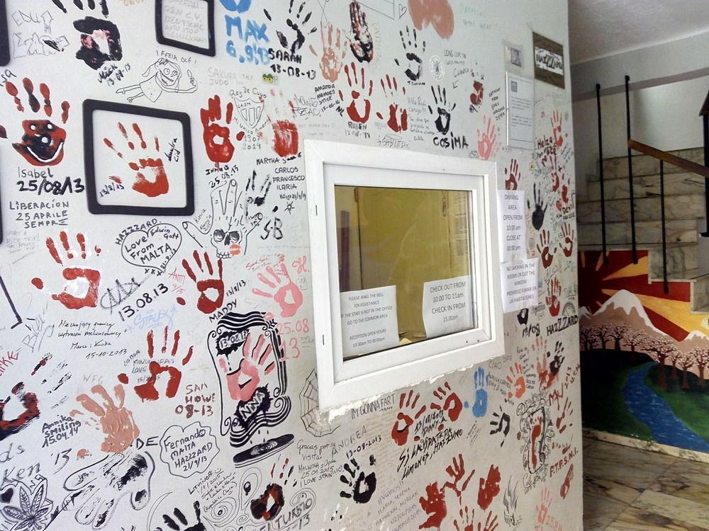 Residencia Malaga Backpackers Hostel Exterior photo